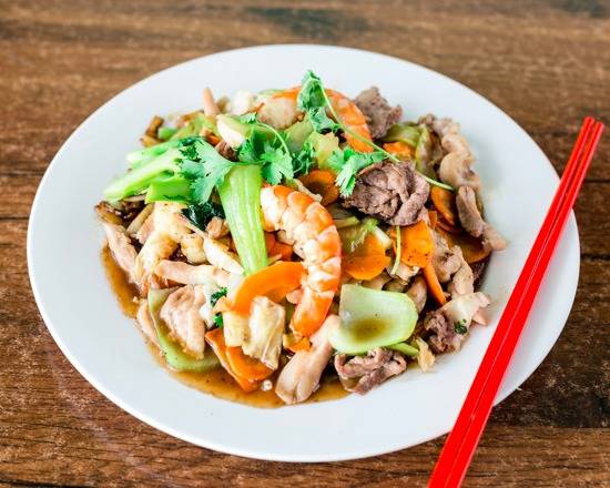 Stir-Fried Noodles