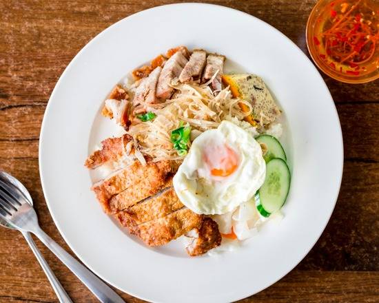 Broken Rice Dish (com tam)