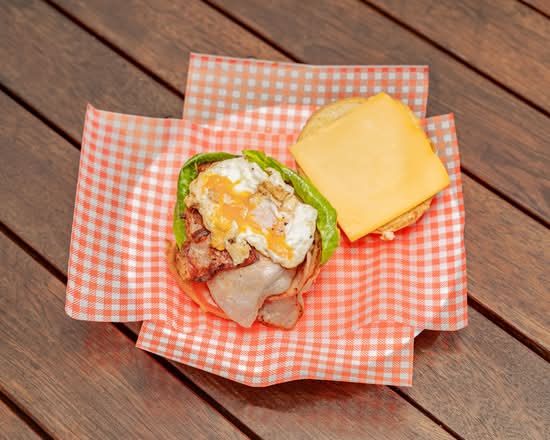 Egg and Bacon Burger