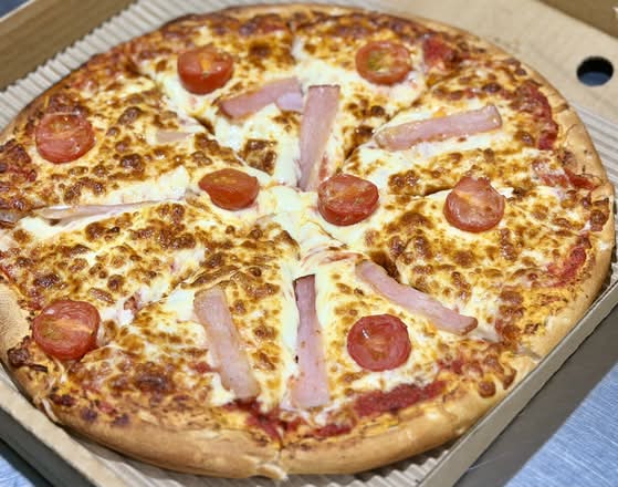 Brekky Traditional Pizza