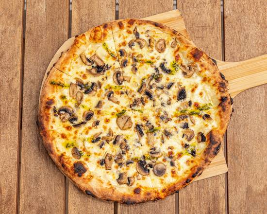 Mushroom Pizza (V)
