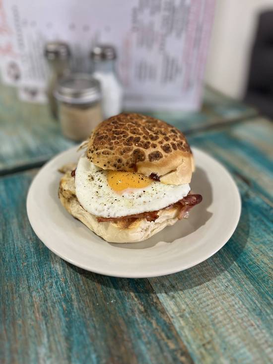 Bacon and Egg Roll
