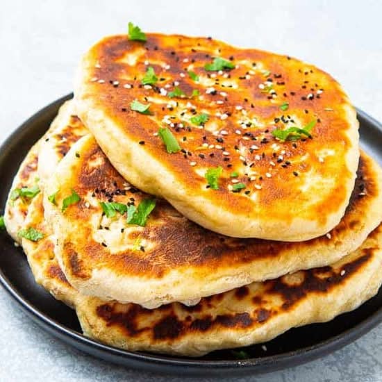 Kashmiri Naan (Peshwari)