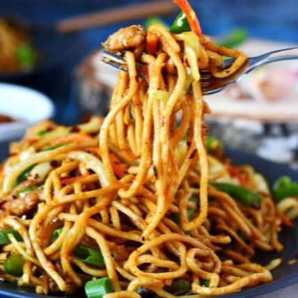 Veg Chow Mein