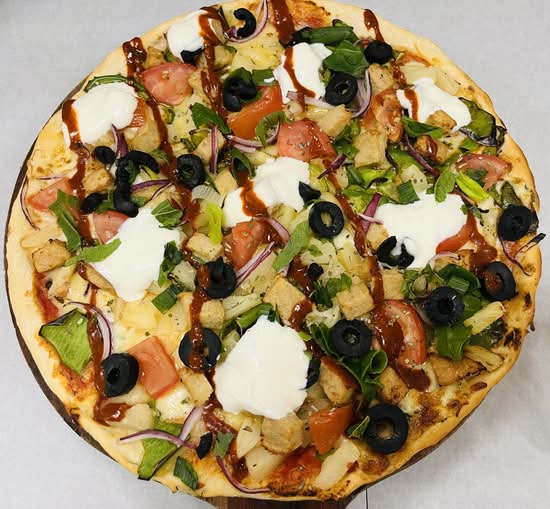 Tandoori Chicken Plant Based PIzza