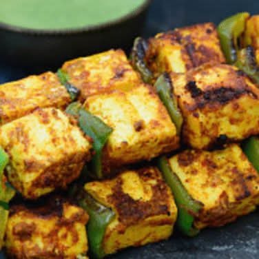 Achari Paneer Tikka