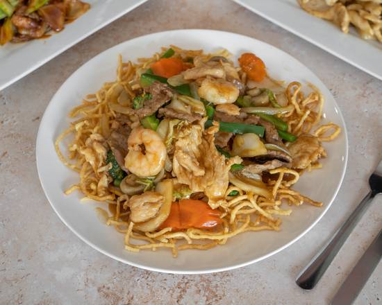 Combination Chow Mein