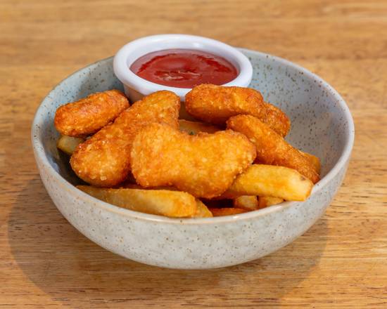 Kids Chicken Nuggets and Chips