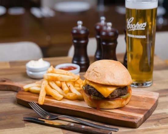 Classic Cheese Burger
