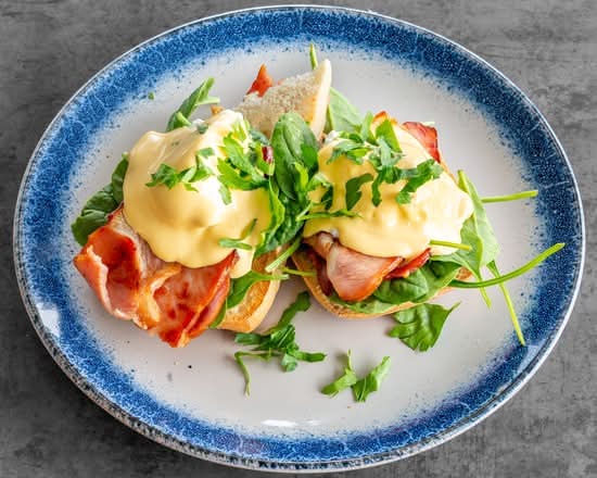 Eggs Benedict