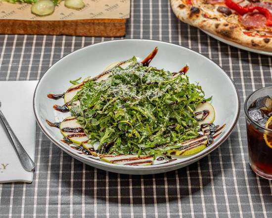 Rocket & Pear Salad