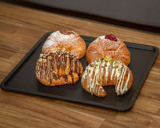Nutella Croissant