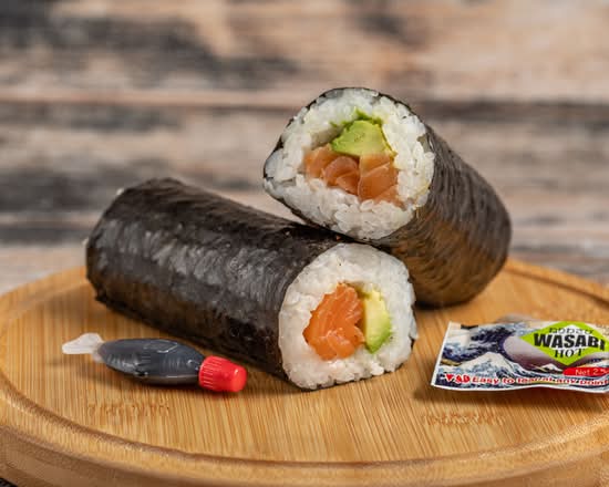 Salmon Avocado Sushi Roll