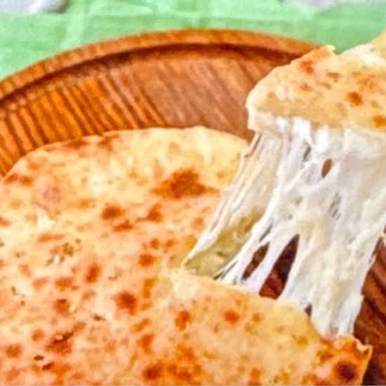 Cheese Naan