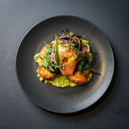 Smoked Salmon Smash (GF)