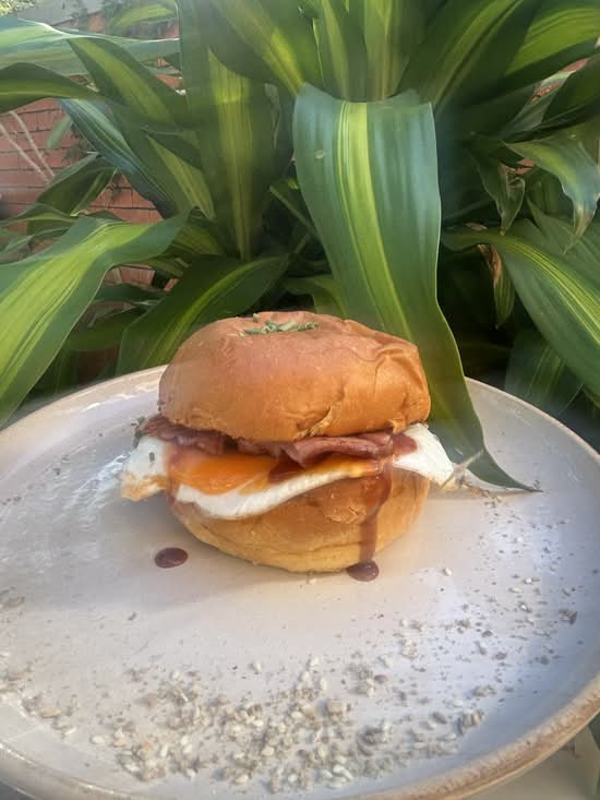 Single Bacon Egg Roll BBQ