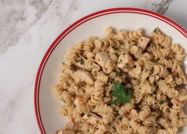 Fusilli Chicken Alfredo