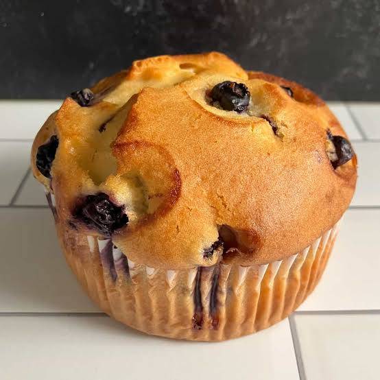 Blueberry muffin