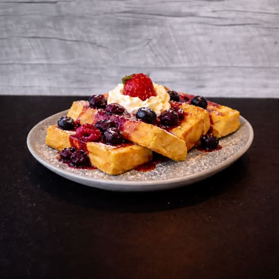 Berries French Toast
