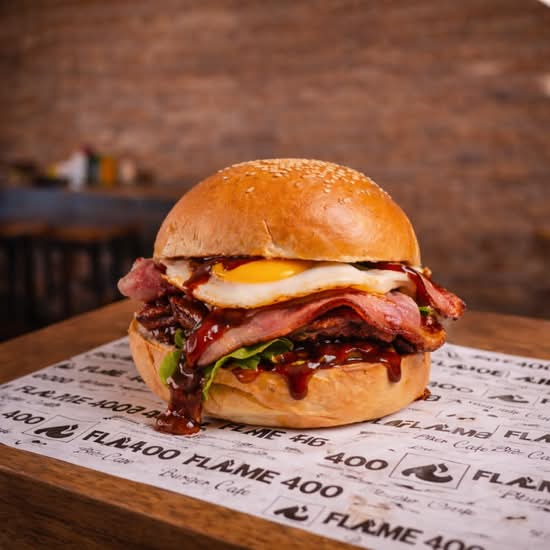 Bacon & Egg Burger