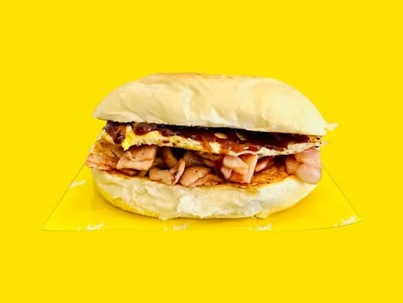 Bacon & Egg Roll