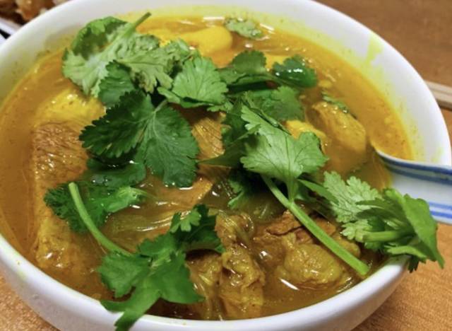 Curry Beef Soup
