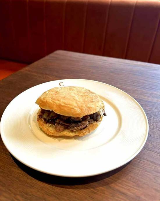 Chai’s Braised Beef Burger
