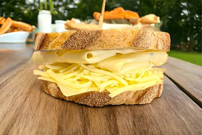 The MEGA CHEESE Toastie (GFO)
