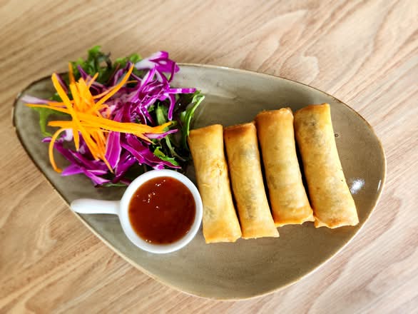 Spring Roll (V)