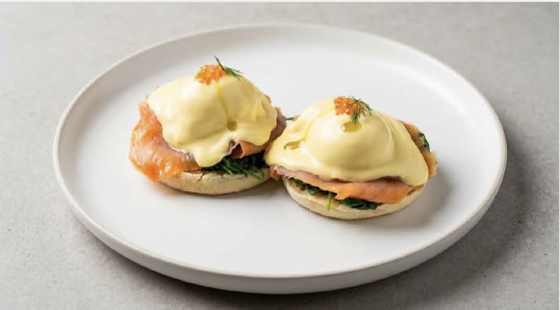 Salmon Florentine With Velvet Spinach