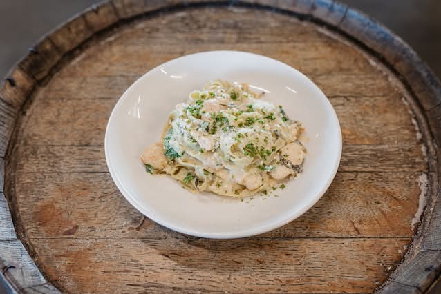 Creamy Chicken Spinach Fettuccini