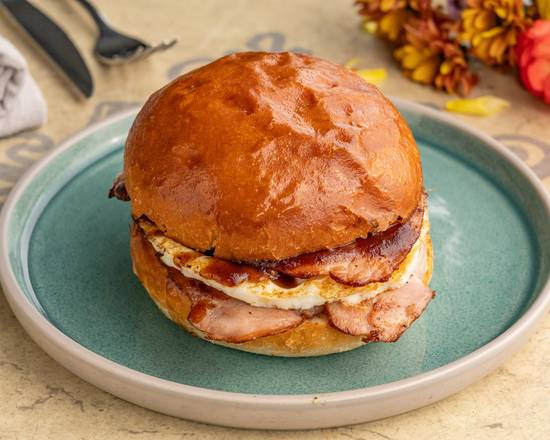 Bacon and Egg Roll