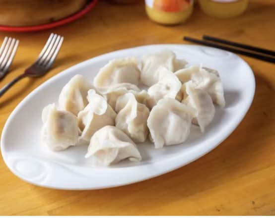 2. Steamed Chicken and Prawn Dumpling