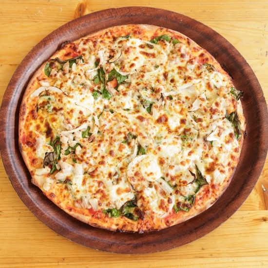 Chicken Delight Pizza
