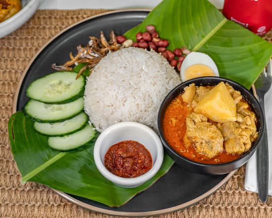 Nasi Lemak with Curry Chicken
