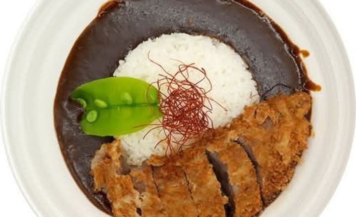 Black curry with Pork Katsu