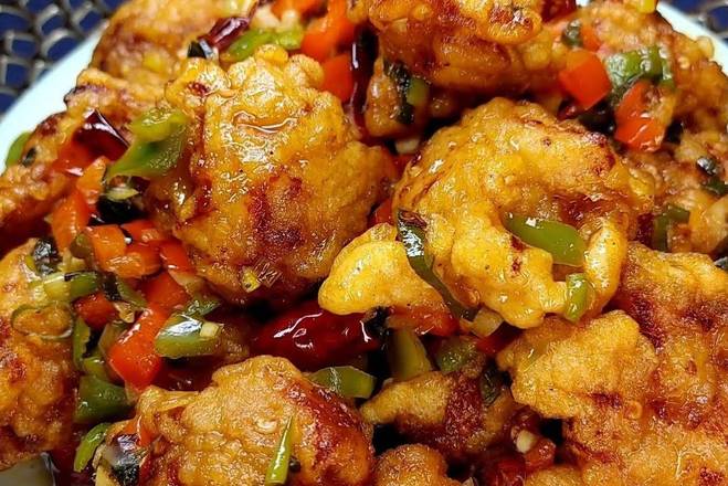 Boneless soy garlic chicken (마늘간장깐풍기)