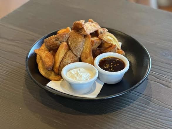 Chunky House Cut Wedges