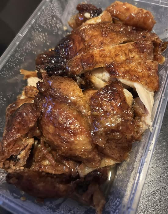 Crispy Skin Chicken Boneless With Lemon Sauce