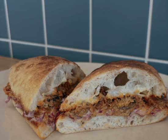 Pulled pork sandwich
