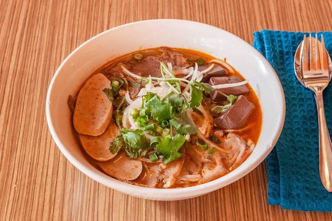 Chilli Beef Soup with Egg Noodles Mì bò Huế