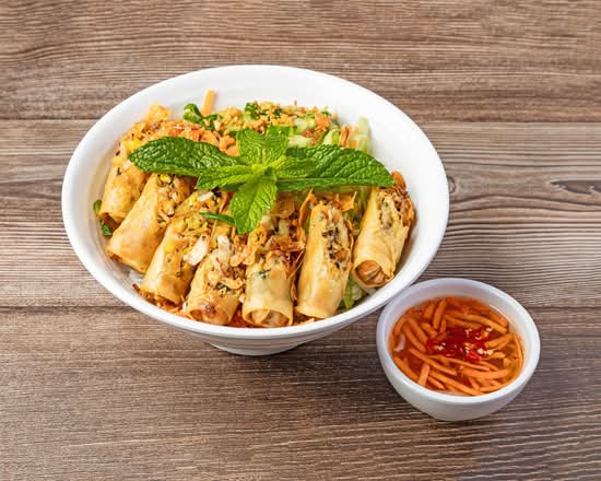 Vegetarian Spring Roll Vermicelli Bowl (V)
