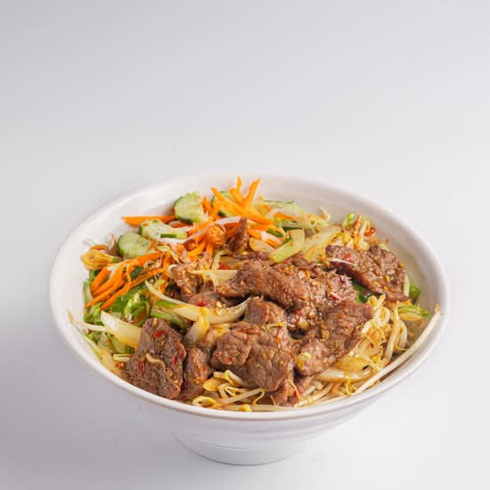 Stir Fried Lemongrass Beef Vermicelli Bowl