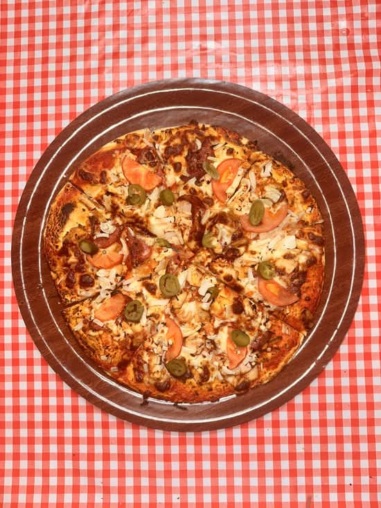 Spicy Chicken Pizza