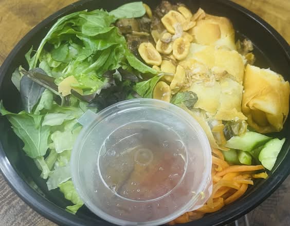Grilled Pork Vermicelli Salad Bowl