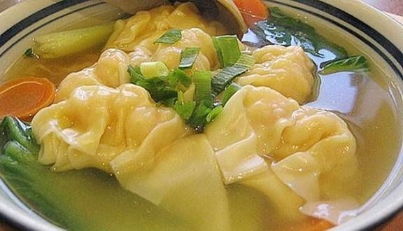 Crispy Pork Wonton Soup