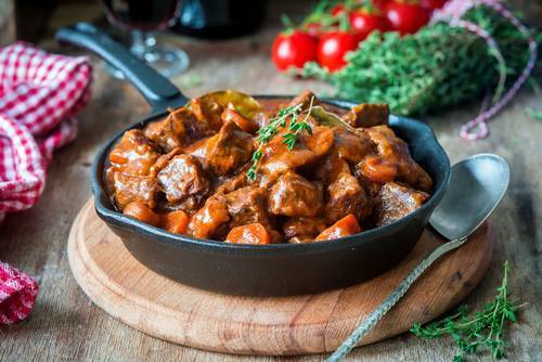 Gazza's Slow braised authentic Beef Bourguignon