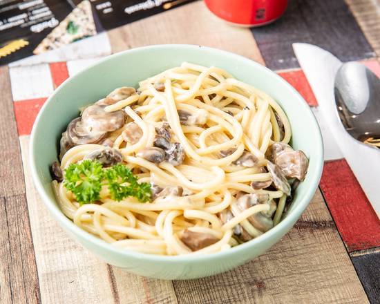 Creamy Mushroom Pasta