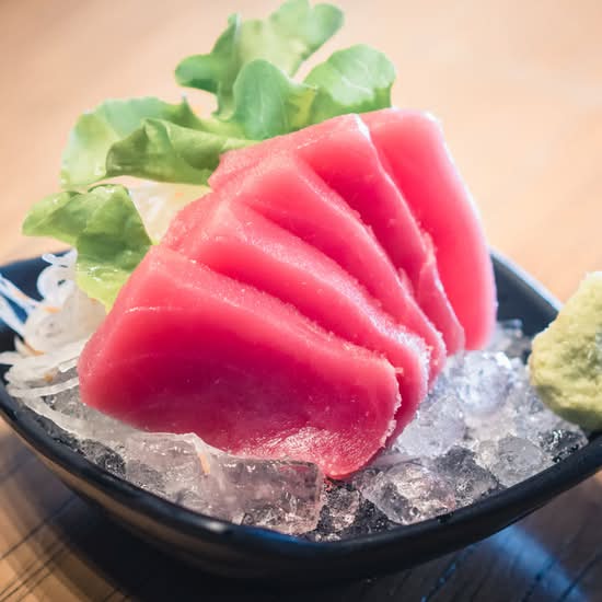 Tuna Sashimi (8pcs)