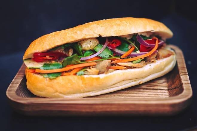 Chicken Banh Mi